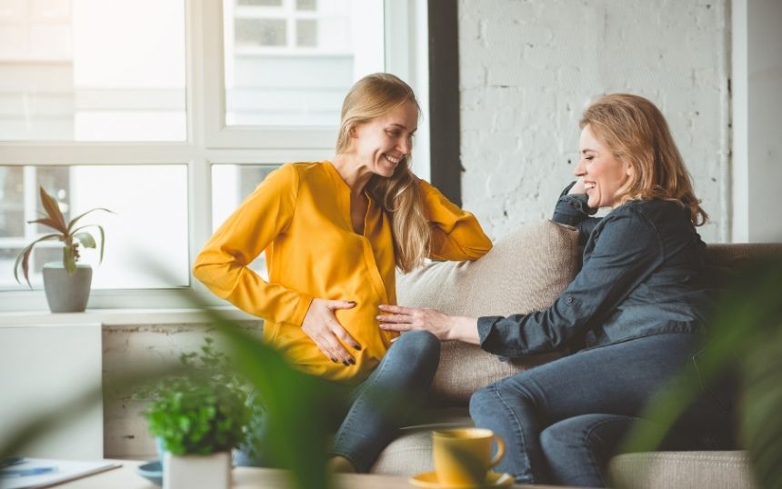 Helping Hands: Ways To Help a Friend Who’s Pregnant
