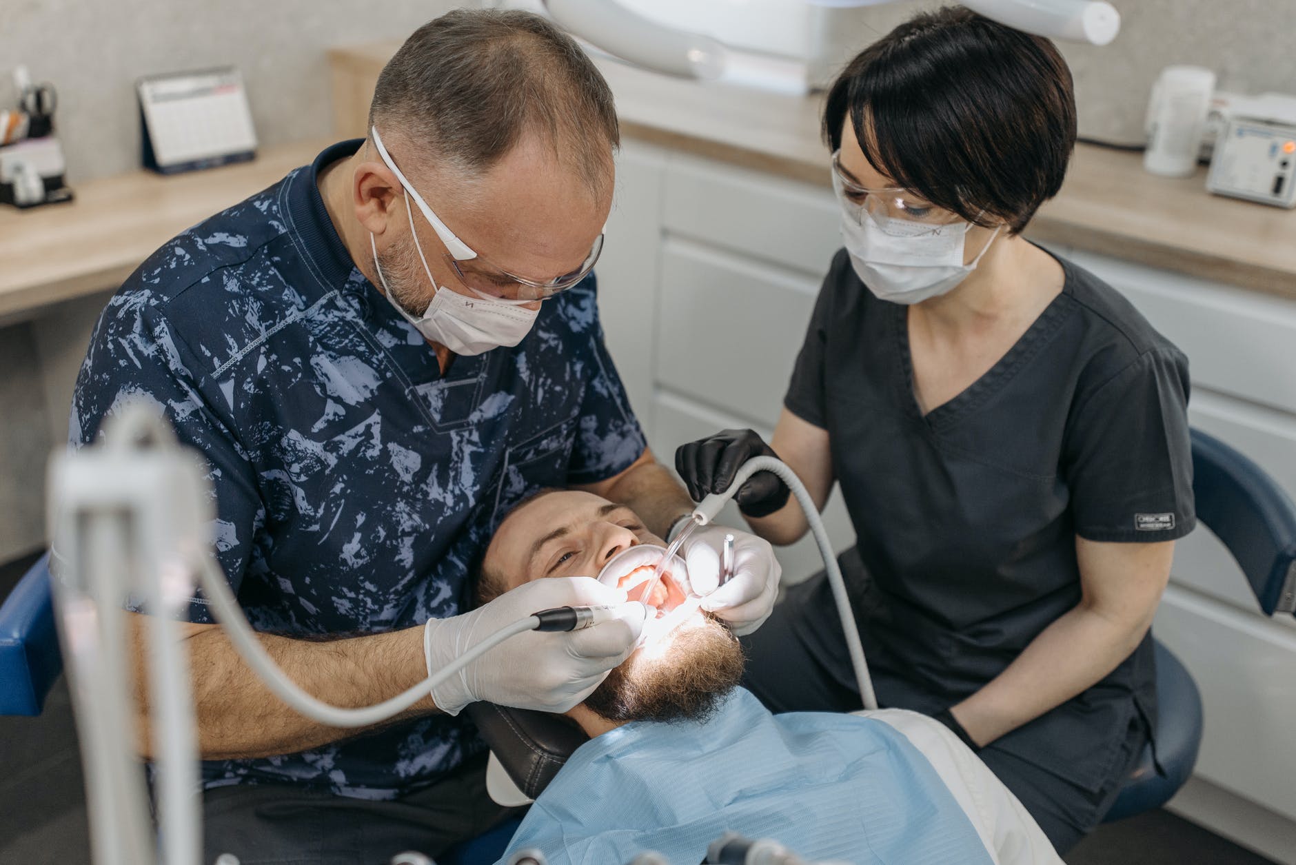 Your Guide To Hiring A Family Dentist in Bellaire TX