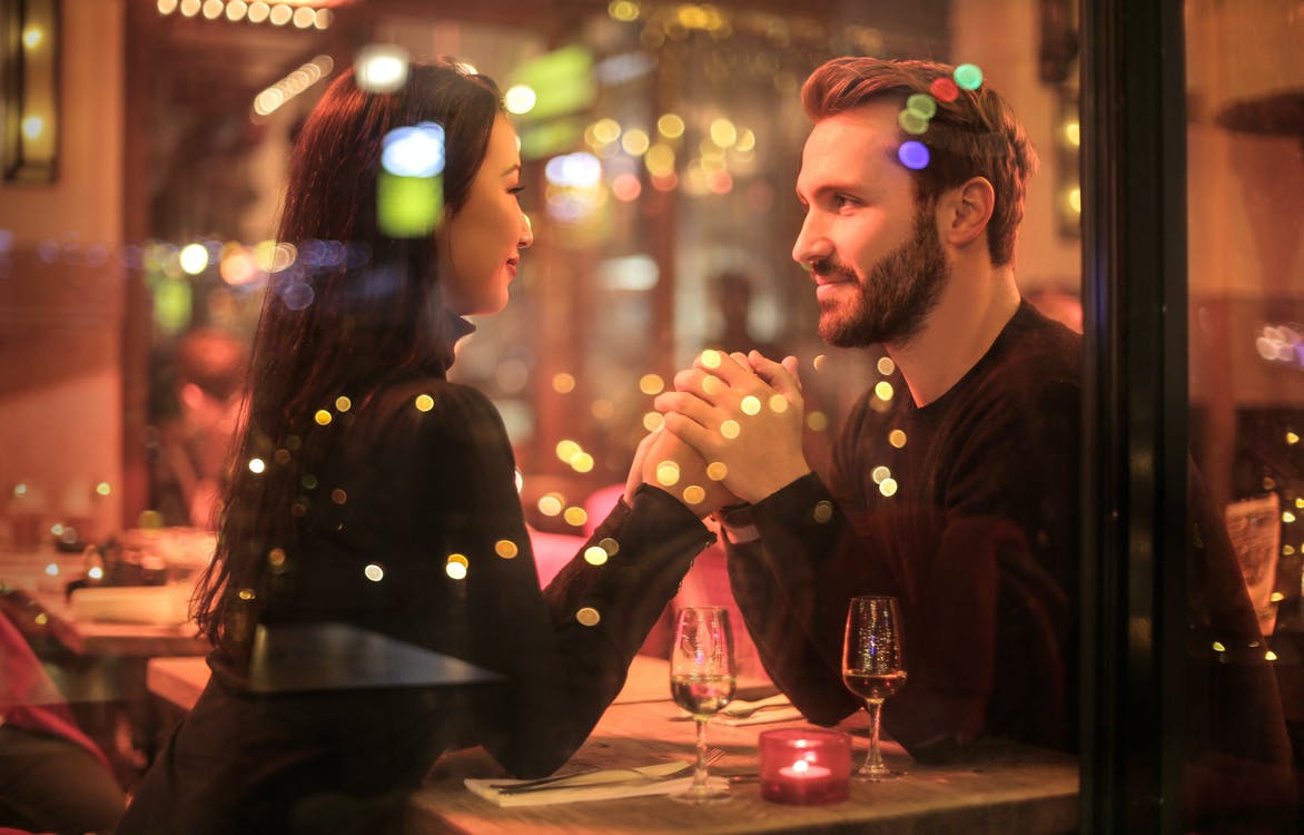 The ultimate guide to do’s and don’ts for a first date