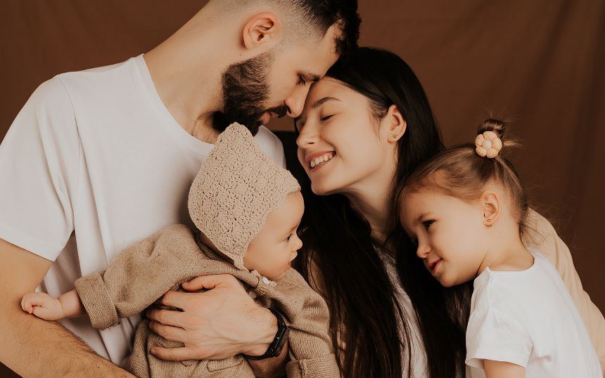 Ways To Make a Family Photo Shoot Stand Out