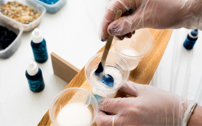3 Easy Epoxy Resin Projects for Beginning Crafters