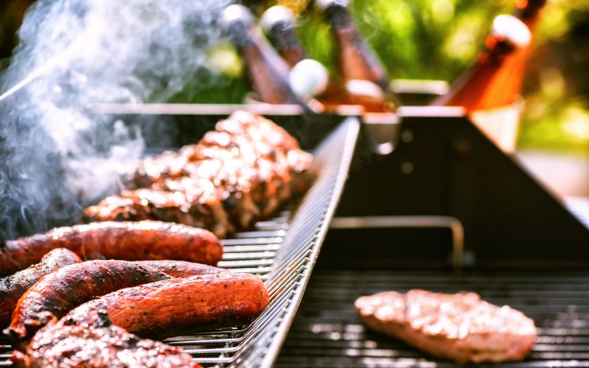 4 Tips To Throw the Perfect Backyard Cookout