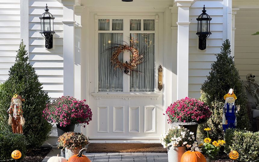 Creating a Welcoming Entry Space for Thanksgiving