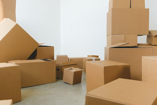 9 REASONS WHY YOU NEED A SELF-STORAGE UNIT