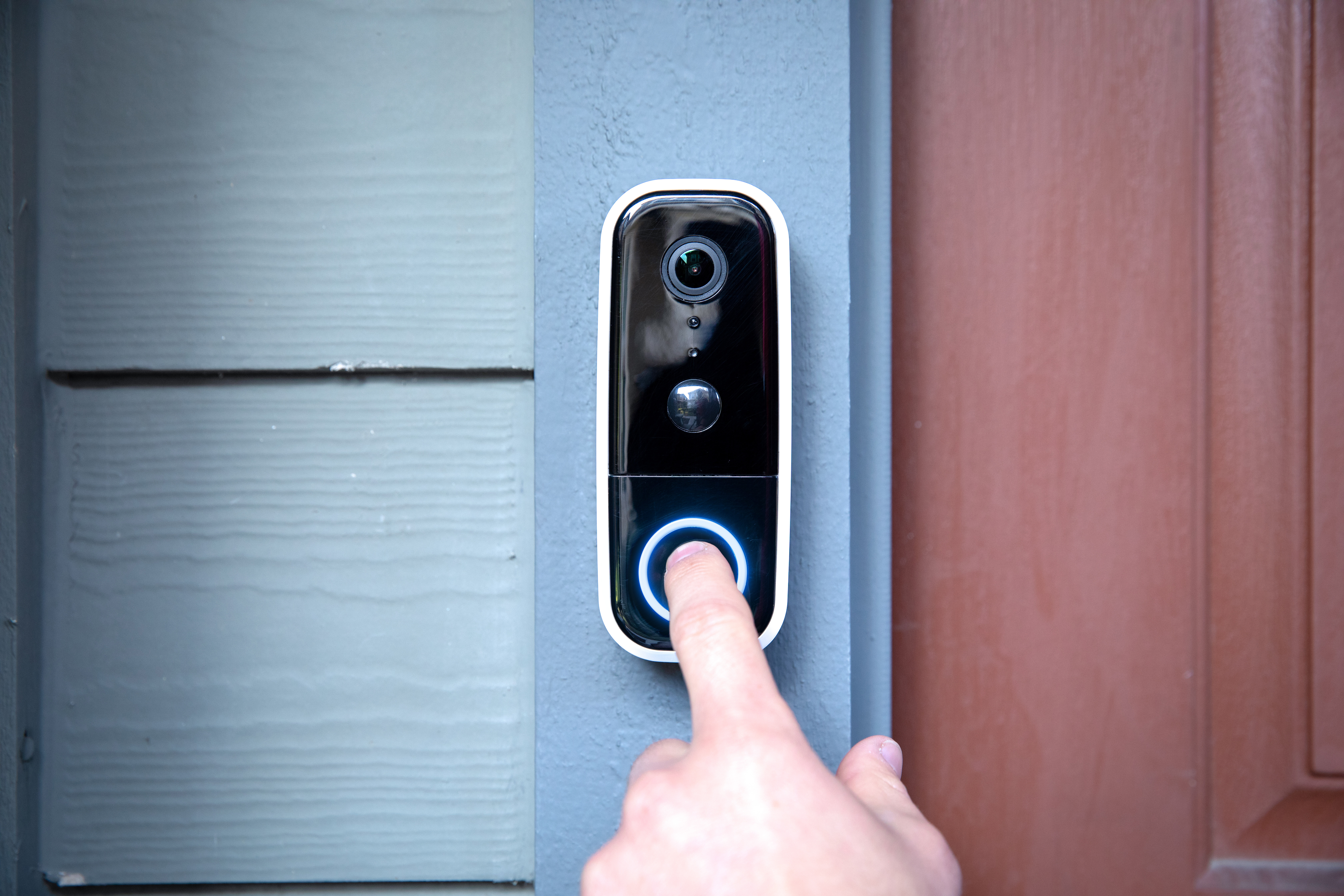 The Importance of Secure Home Monitoring Systems in Ensuring Personal Safety