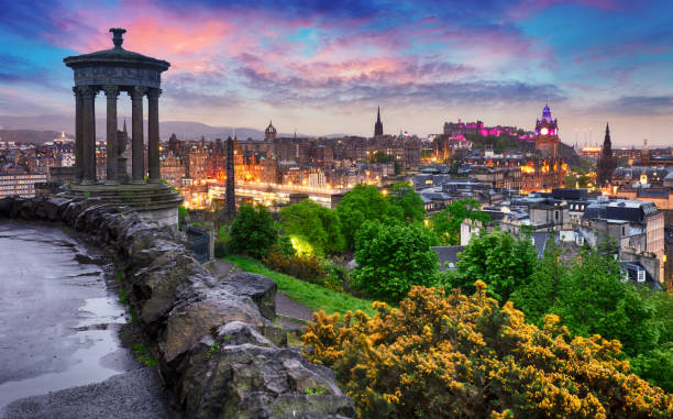 Exploring the Enchanting City of Edinburgh