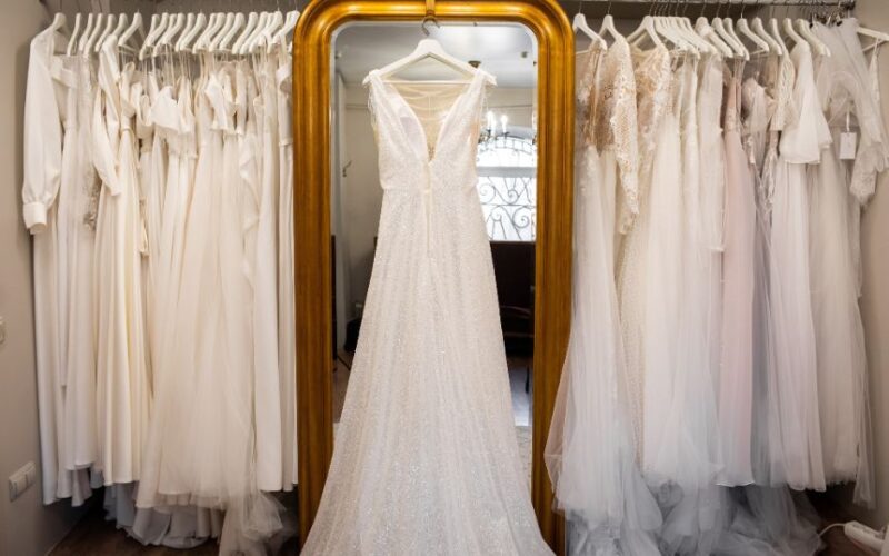 Wedding Dress Timeline for Brides-To-Be To Follow